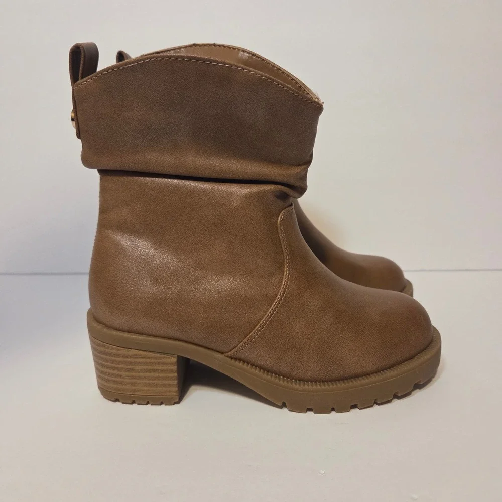 Kenneth Cole Reaction Girls Brown Slouchy Ankle Boots Block Heel KCR876 Size 11